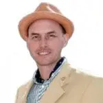 h-international-marketing-director-tommy-rockett